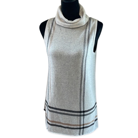 Ann Taylor Tops | Ann Taylor Sleeveless Turtleneck | Color: Gray | Size: M | Maddyhutchin726's Closet